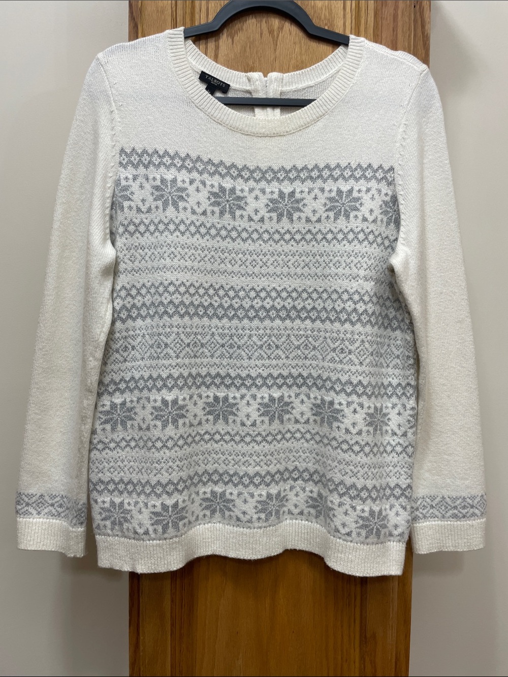 Talbots Cream Sweater with Gray Fair Isle Pattern Size Large Petite